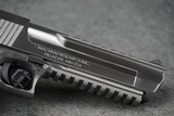 Magnum Research Desert Eagle Mark XIX 50 AE 6