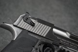 Magnum Research Desert Eagle Mark XIX 50 AE 6