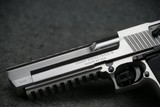Magnum Research Desert Eagle Mark XIX 50 AE 6