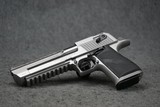 Magnum Research Desert Eagle Mark XIX 50 AE 6