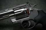 Colt Anaconda 44 Mag 8