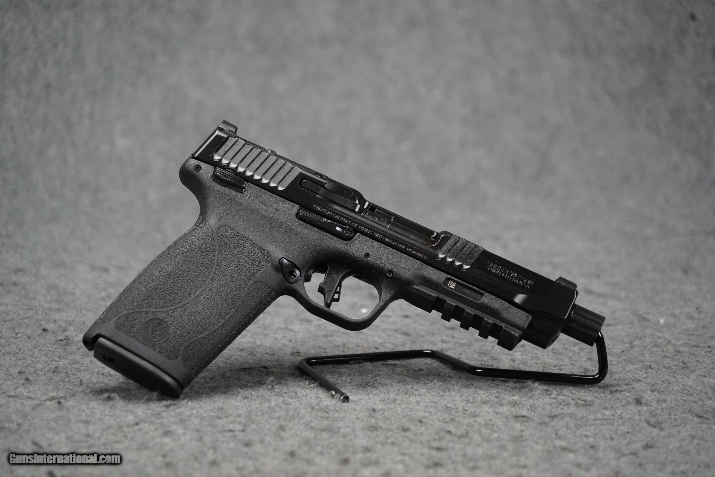 Smith & Wesson M&P57 5.7x28mm 5