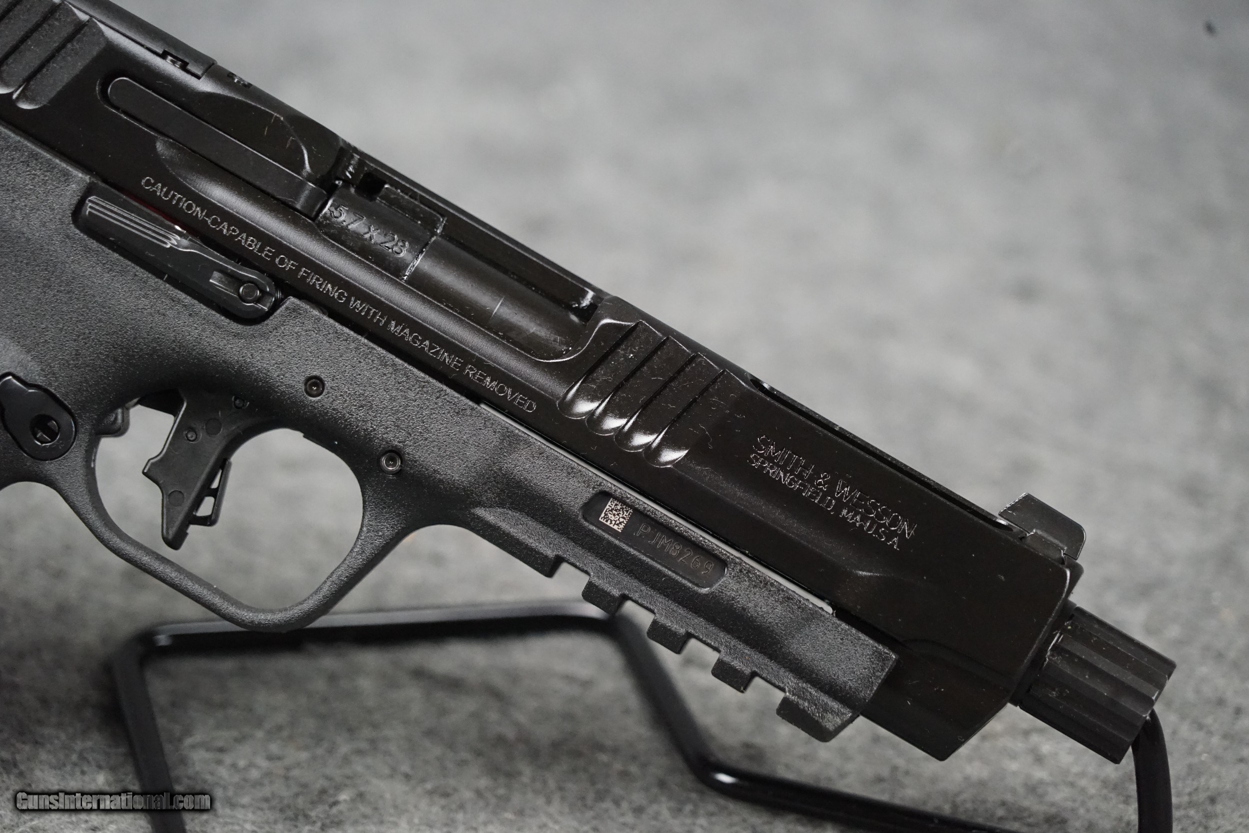 Smith & Wesson M&P57 5.7x28mm 5