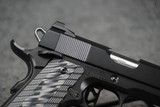 Dan Wesson 1911 Valor 45 ACP 5