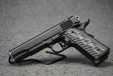 Dan Wesson 1911 Valor 45 ACP 5