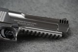 Magnum Research Desert Eagle Mark XIX 50 AE 6