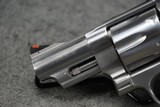 Smith & Wesson Model 629-6 Deluxe 44 Mag 3