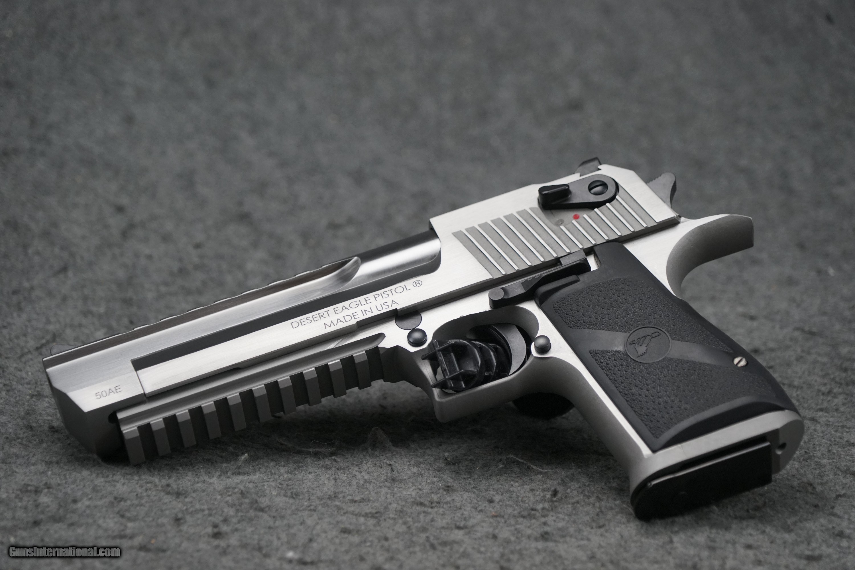 Magnum Research Desert Eagle Mark XIX 50 AE 6