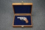 Smith & Wesson Model 640-1 Engraved 357 Mag 2.125
