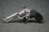 Taurus 627 Tracker 357 Magnum 4