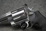 Smith & Wesson Model 460XVR 460 S&W Magnum 5