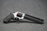 Taurus Raging Hunter 454 Casull 8.375