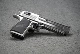 Magnum Research Desert Eagle Mark XIX 50 AE 6