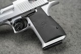 Magnum Research Desert Eagle Mark XIX 50 AE 6