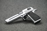 Magnum Research Desert Eagle Mark XIX 50 AE 6