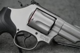 Smith & Wesson Model 69 Combat Magnum 44 Mag 2.75