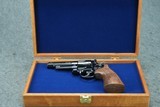 *STUNNING* Smith & Wesson Model 29-10 Engraved 44 Magnum 4