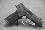 Sig Sauer P365 X-Macro 9mm 3.1