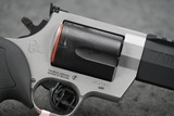 Taurus Raging Hunter 460 S&W Magnum 8.5