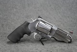 Smith & Wesson 500 4