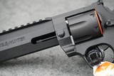 Taurus Raging Hunter 44 Magnum 6.75