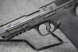 Smith & Wesson M&P22 Magnum 22 WMR 4.5