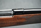 Weatherby Mark V Deluxe 300 Wby Mag 26