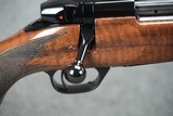 Weatherby Mark V Deluxe 300 Wby Mag 26