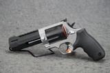Taurus Raging Hunter 460 S&W Magnum 5.12” Barrel