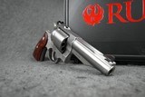 **BNIB** RUGER REDHAWK 357MAG 4.2