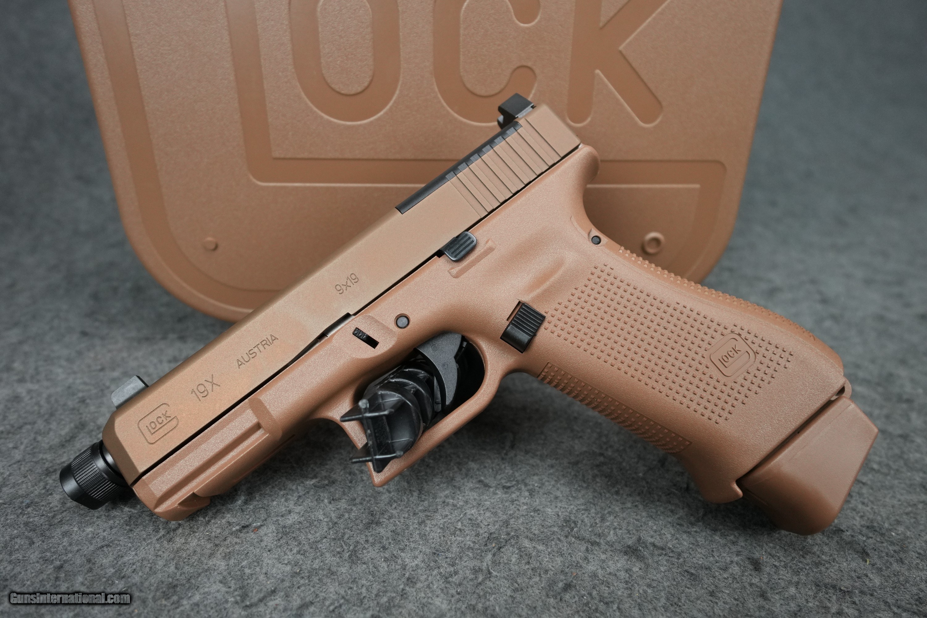 **BNIB** GLOCK 19X MOS 9MM 4.52''