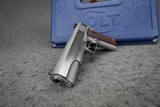 **BNIB** COLT 1911 GOVERNMENT CLASSIC 38 SUPER +P 5'' - 2 of 7