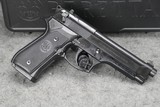 **BNIB** Beretta 92FS 9mm 4.9'' - 1 of 3