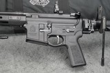 ***BNIB*** SPRINGFIELD SAINT VICTOR W/ LAW FOLDER 5.56 NATO 16