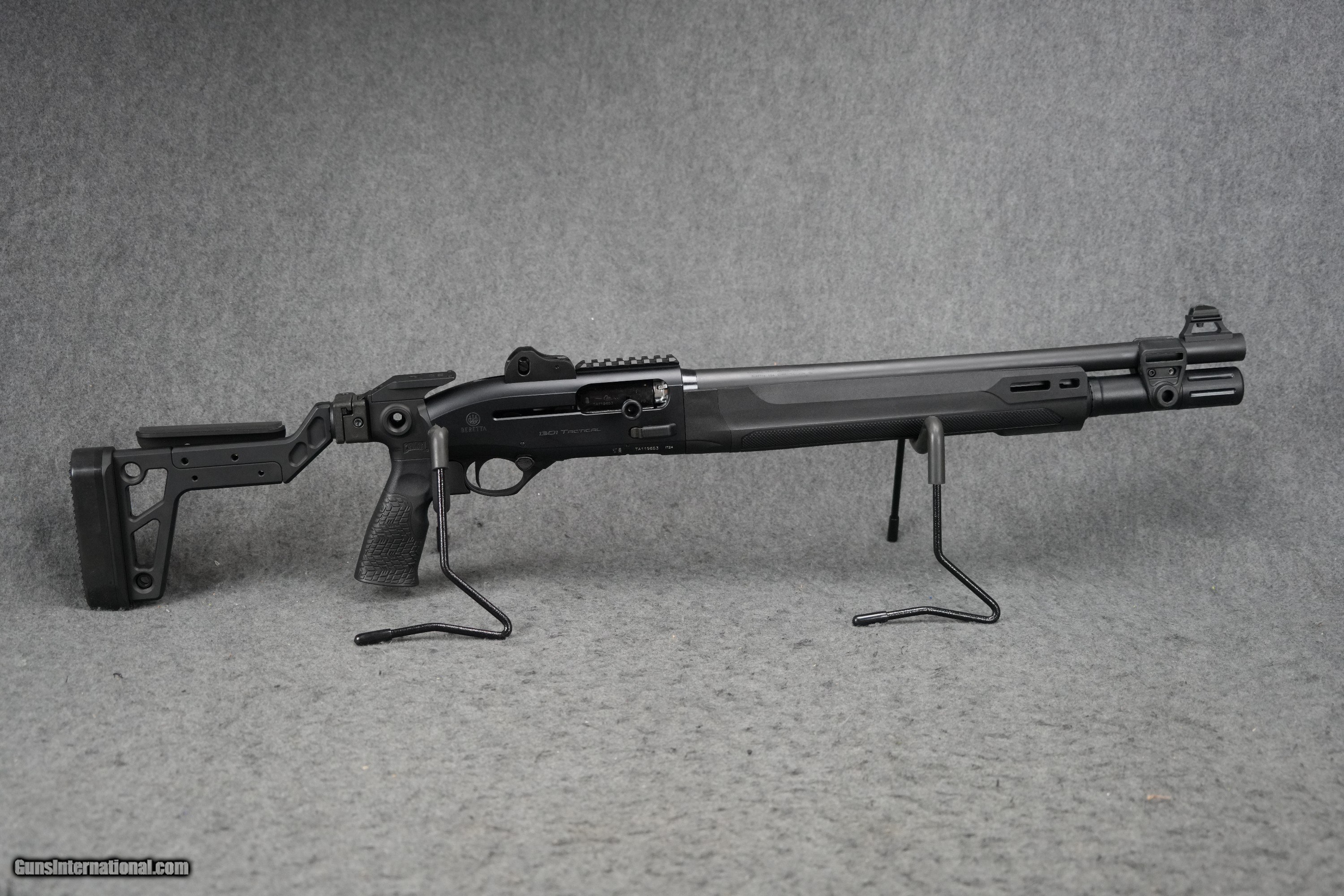 BERETTA TacticalFlankDaypack新品未使用 New BERETTA ENHANCED 1301 TACTICAL MOD 2 PISTOL GRIP