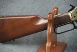 **BNIB** Henry Repeating Arms Side Gate Lever Action 45-70 GOVT 20