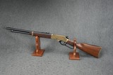 **BNIB** Henry Repeating Arms Side Gate Lever Action 45-70 GOVT 20