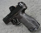 *BRAND NEW* HECKLER & KOCH VP9 9MM w/ HOLOSUN SCS OPTIC H&K - 6 of 6