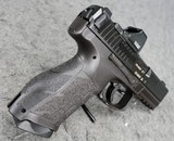 *BRAND NEW* HECKLER & KOCH VP9 9MM w/ HOLOSUN SCS OPTIC H&K - 2 of 6