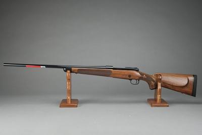 WINCHESTER M70 SUPER GRADE WALNUT, 6.5PRC, 24