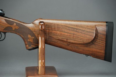 WINCHESTER M70 SUPER GRADE WALNUT, 6.5PRC, 24