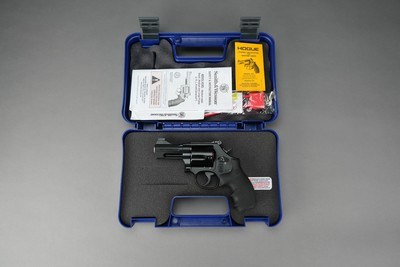SMITH & WESSON 396 NIGHTGUARD - LIPSEY'S EXCLUSIVE, .44 SPL, 3