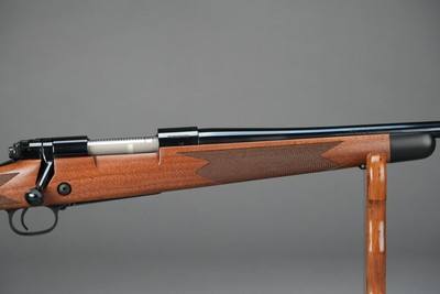 WINCHESTER MODEL 70 SUPER GRADE SA, .308 WIN, 22