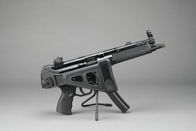 MILITARY ARMAMENT CORP MAC 5 W/ BRACE, 9MM, 8.9