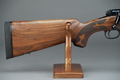 WINCHESTER M70 SUPER GRADE WALNUT, .308 WIN, 22