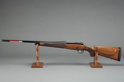 WINCHESTER M70 SUPER GRADE WALNUT, .308 WIN, 22