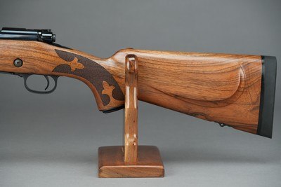 WINCHESTER M70 SUPER GRADE WALNUT, .308 WIN, 22