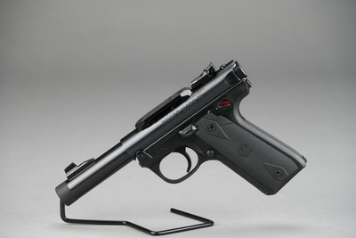 RUGER MKIV 22/45 250TH ENGRAVED 22LR *BNIB* - Image 2 of 3