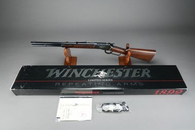 WINCHESTER 1892 DELUXE SHORT RIFLE 45 COLT LIMITED EDITION *BNIB* - Image 9 of 10