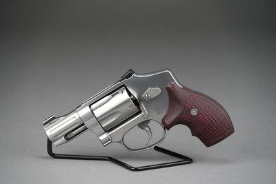 SMITH & WESSON MODEL 940 9MM *BNIB* - Image 2 of 3